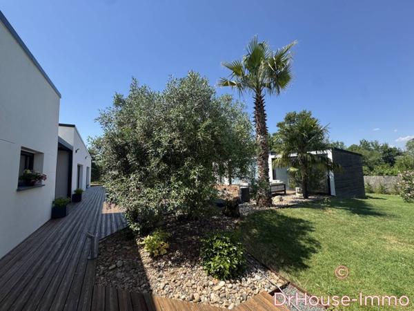 Maison à vendre 7 pièces de 250 m²