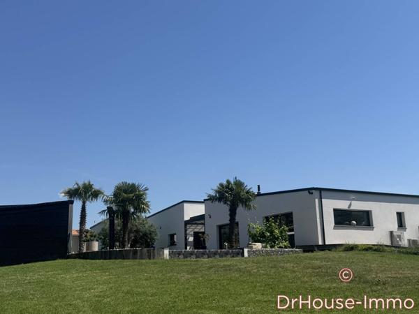 Maison à vendre 7 pièces de 250 m²