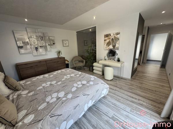 Maison à vendre 7 pièces de 250 m²