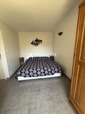 Appartement
                                                                                                                                                                                                                                                                                                                        4 pièce(s)                                                                                                                                                                                                          3 chambre(s)                                                                                                                                                                                                          70  m²