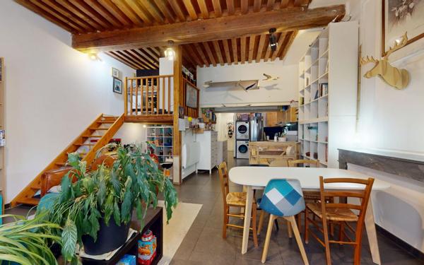 Appartement à vendre    3 pièces • 65,61 m2 Lyon 5