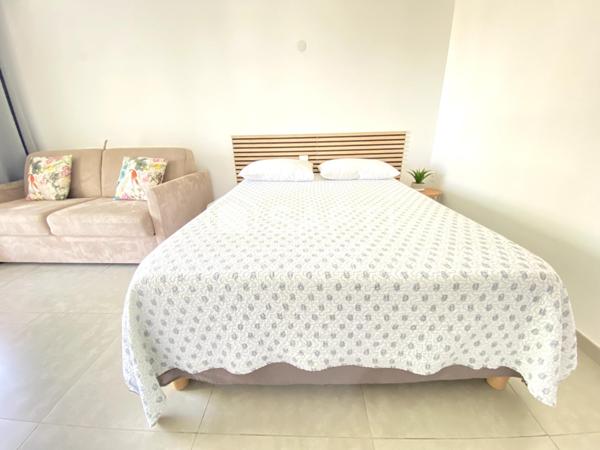 Beau studio Tartane, vue mer