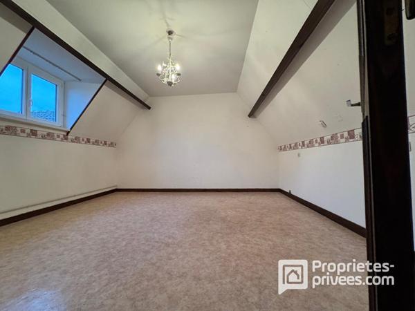 Corps de ferme d'une surface habitable de  253m2