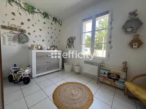 Maison
         4 pièces
        - 98 m² 820 000 € *
