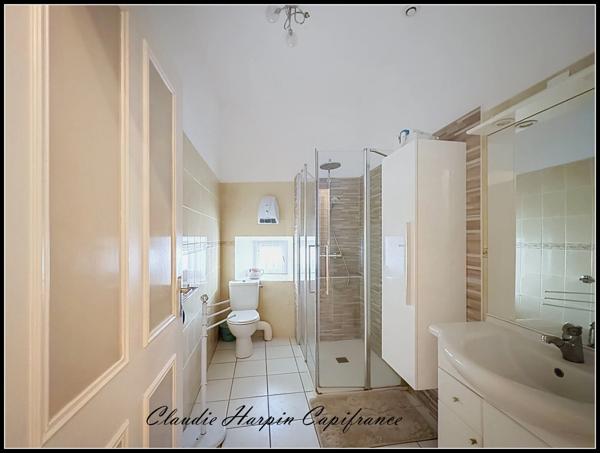 Appartement à vendre 3 pièces PARTHENAY (79) 95,24 m² Immeuble remarquable, terrasse privative