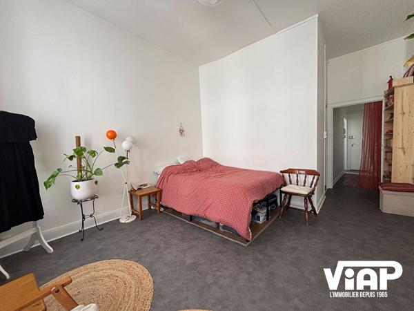 GRAND T1 DE 33m² HYPER CENTRE VILLE , Limoges GRAND T1 DE 33m² HYPER CENTRE VILLE , Limoges