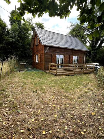 Charmant  chalet en ossature bois 12600 Brommat