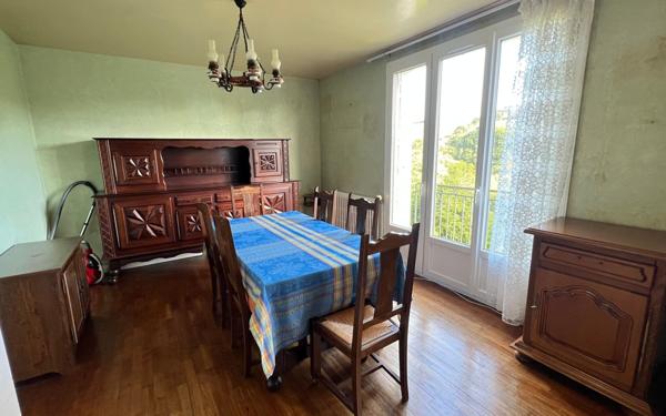 Maison à vendre    5 pièces • 66,20 m2 Carhaix-Plouguer