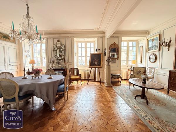 Appartement à vendre 7 pièces 240m² Chinon (37500)