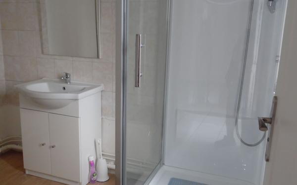 Immeuble à vendre    2 pièces •  Avesnes-sur-Helpe