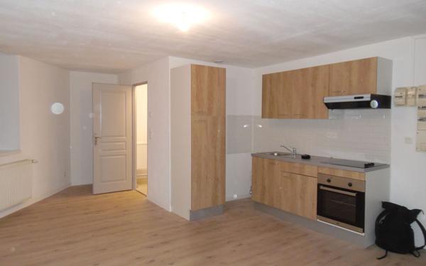 Immeuble à vendre    2 pièces •  Avesnes-sur-Helpe