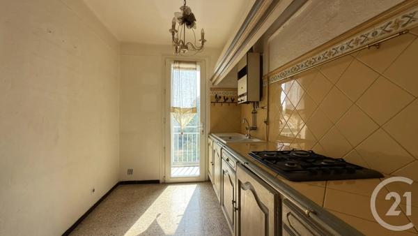 Appartement T3 à vendre  3 pièces - 55,91 m 2   LA VALETTE DU VAR  - 83