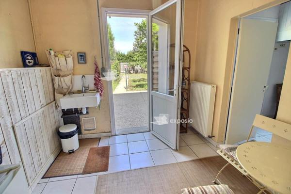 Maison Niort 4 pièces 98 m2 avec garage et dépendance.