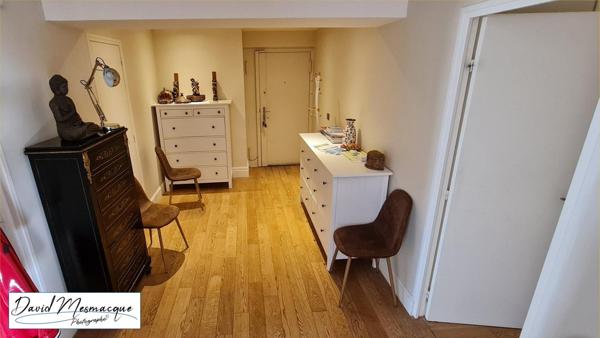 Puteaux (92800) Appartement prestigieux de 138 m² avec bureaux professionnels