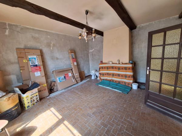 🏡 À VENDRE – Maison de ville 213 m² avec 4 appartements à finir de rénover – RISCLÉ (Gers 32)