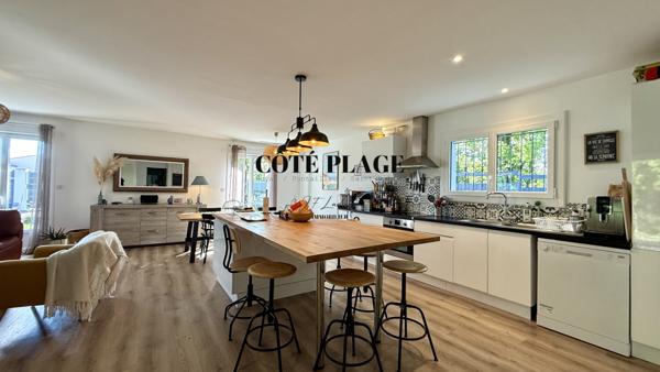 Médis (17600) MAISON PLAIN-PIED 4 CHAMBRES - 700 M CENTRE DE MEDIS AU PRIX DE 483 000 € FAI