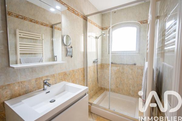 Maison à vendre 9 pièces 206 m² Alénya