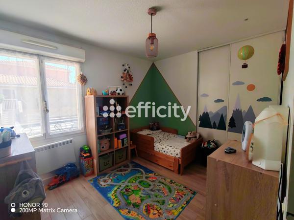 Appartement
         4 pièces
        - 88 m² Exclusivité 348 000 € *