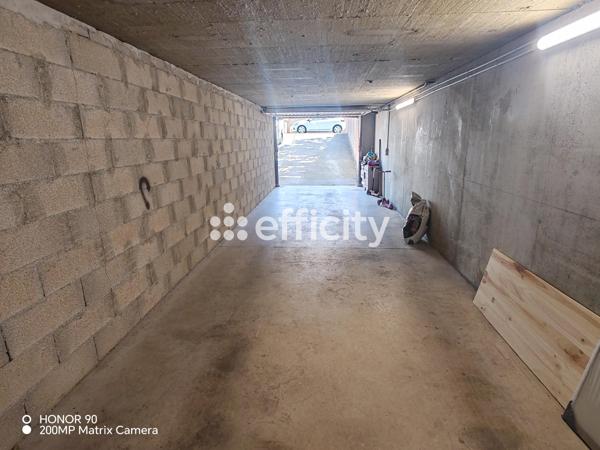 Appartement
         4 pièces
        - 88 m² Exclusivité 348 000 € *