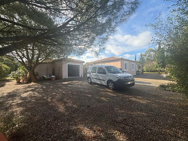 Maison à Carcassonne avec Garage et jardin clos