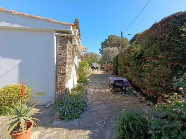 Maison - À vendre - 90 m² - SIX-FOURS-LES-PLAGES | The Door Man