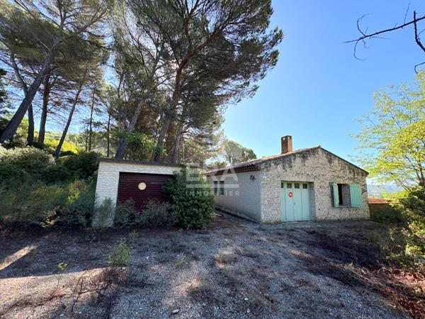 A VENDRE  84120 PERTUIS MAISON TYPE 5 PIECES DE 130M² AVEC JARDIN DE 2160M² (Travaux à prévoir)
