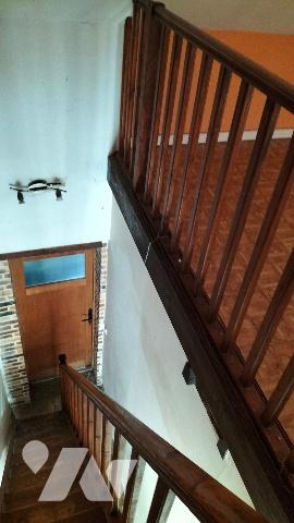 L'étude notariale GAUME vous propose cette petite maison avec jardin au centre de COURTENAY(Loiret)