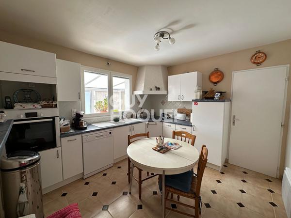 Exclusivité Maison de charme en plein centre de La Flotte