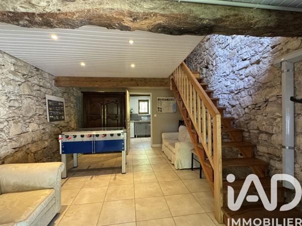 Maison à vendre 20 pièces 549 m² Saint-Jean-d'Aigues-Vives
