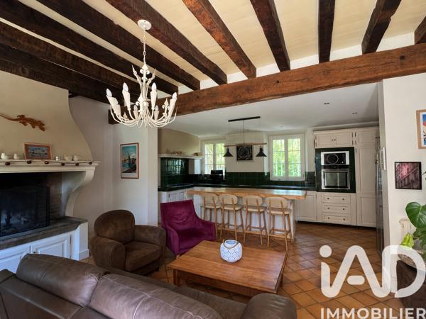 Maison à vendre 20 pièces 549 m² Saint-Jean-d'Aigues-Vives