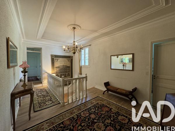 Maison à vendre 20 pièces 549 m² Saint-Jean-d'Aigues-Vives