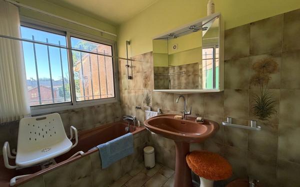 Maison à vendre    4 pièces •  Marignane