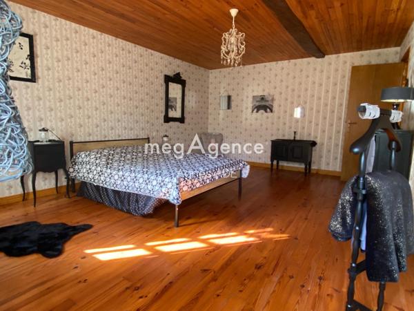 Maison à GREVILLE-HAGUE, 50440 - 5 pièces 146m²