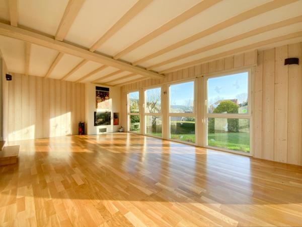 Centre-ville de Gérardmer / calme / 10 min du lac / jardin