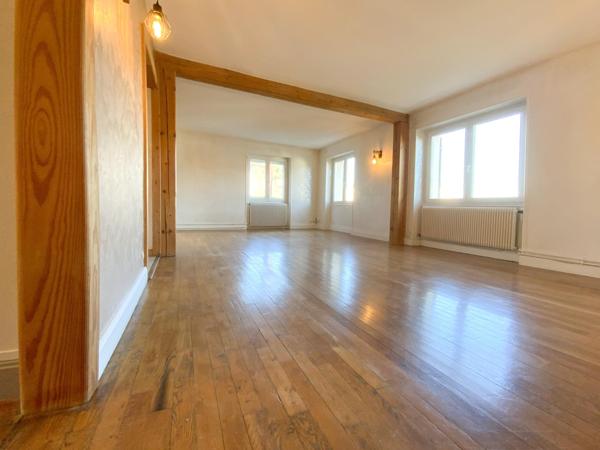 Centre-ville de Gérardmer / calme / 10 min du lac / jardin