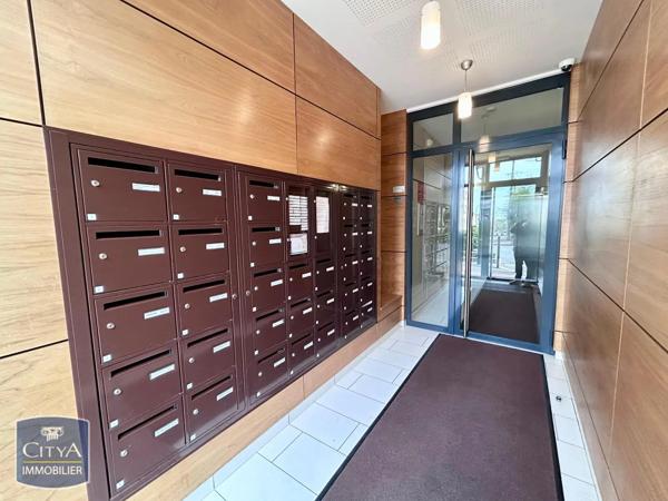 Appartement à louer 4 pièces 85.03m² Le Raincy (93340)