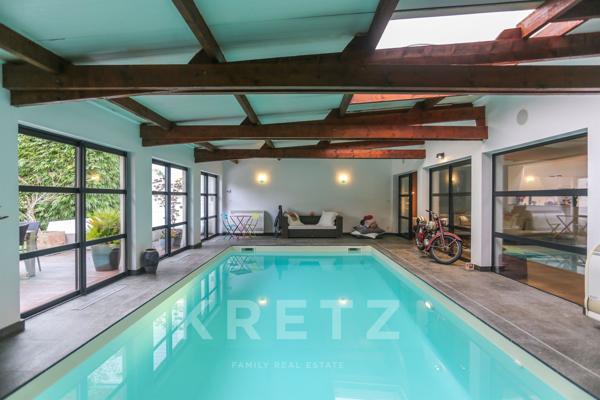 Maison de caractère rénovée avec piscine.