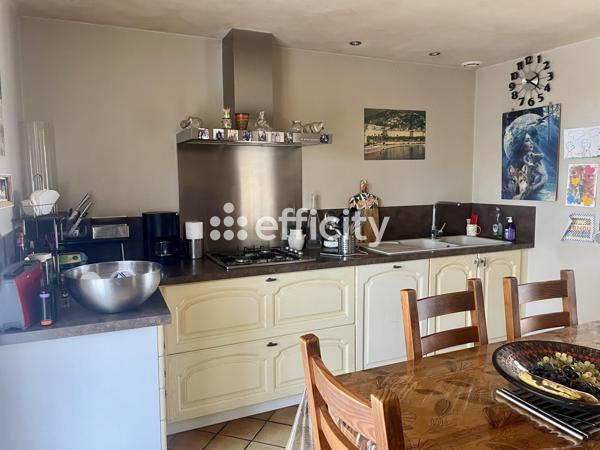 Maison
         6 pièces
        - 113 m² 240 990 €*