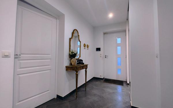 Maison à vendre    7 pièces • 215 m2 Marly-Gomont