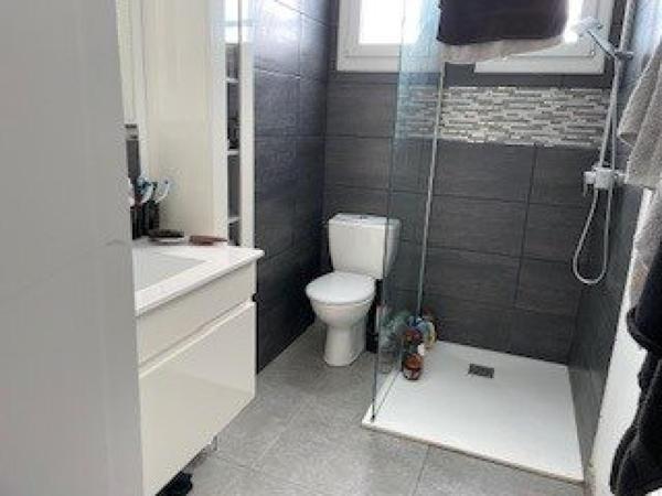 PORT BRILLET : Maison de village en parfait état