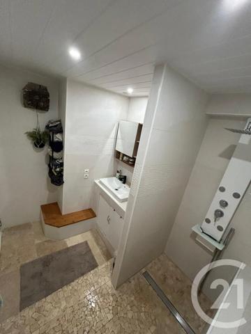 Maison à vendre  3 pièces - 93 m 2   SOUILLAC  - 46
