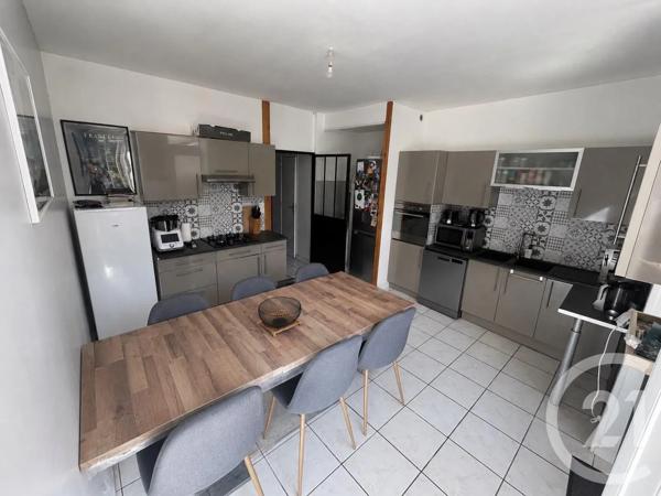 Maison à vendre  3 pièces - 93 m 2   SOUILLAC  - 46