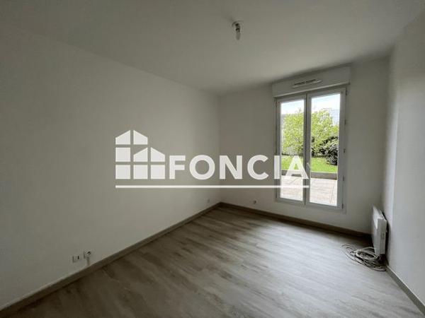 Location Appartement 4 pièces 88.3 m² - 2 PLACE DU MARCHE Dreux 28100