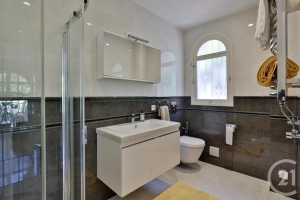 Maison à vendre  8 pièces - 300 m2 VILLEFRANCHE SUR MER - 06