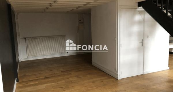 Location Appartement 3 pièces 95.78 m² - Lille 59000