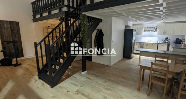 Location Appartement 3 pièces 95.78 m² - Lille 59000