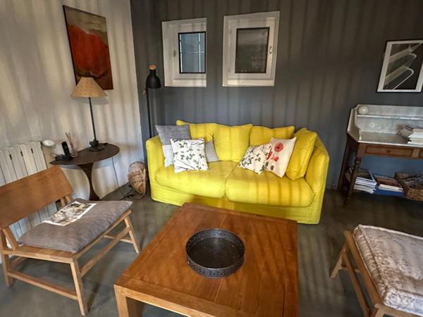 AUTHENTIQUE MAS ARDÉCHOIS AVEC PISCINE