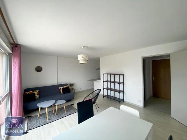 Appartement à louer 1 pièce 28.1m² Dijon (21000)