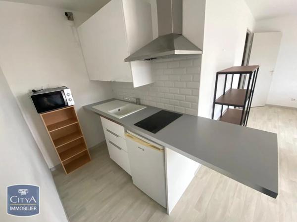 Appartement à louer 1 pièce 28.1m² Dijon (21000)