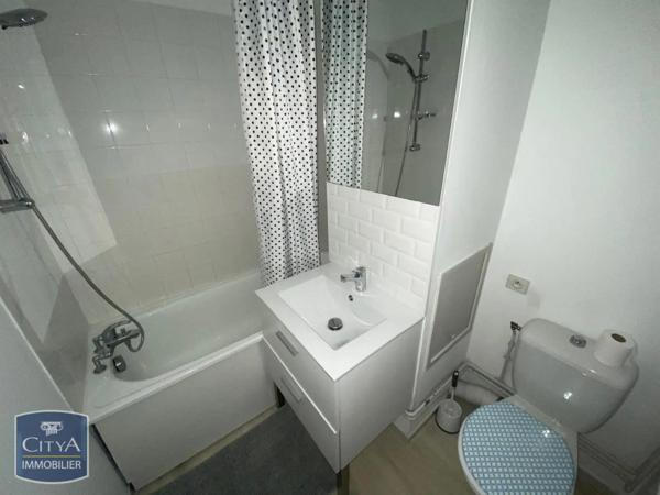 Appartement à louer 1 pièce 28.1m² Dijon (21000)